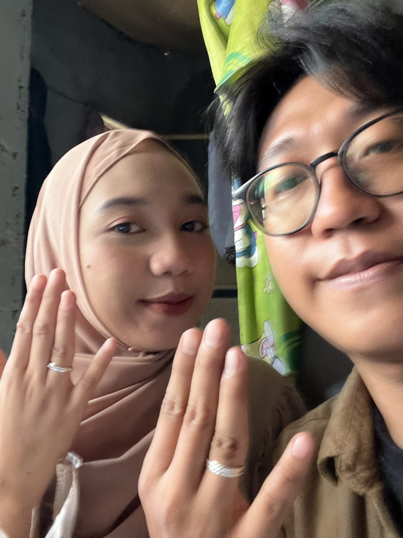 https://ula-mala.webnikah.com/dirmember/00000028/alfarisyiula/photo-273760-322064-l-202505091257.jpg
